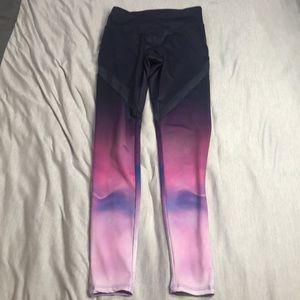 Forever 21 Leggings size Small